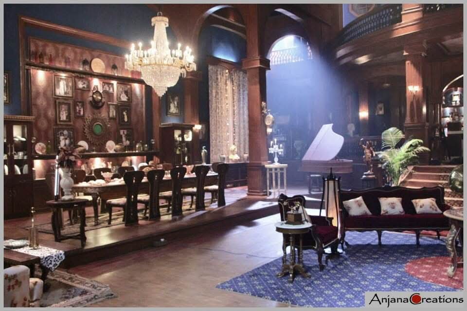 Historical Set Styling